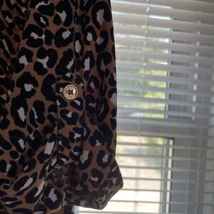 Roll sleeve nice office top size 1x